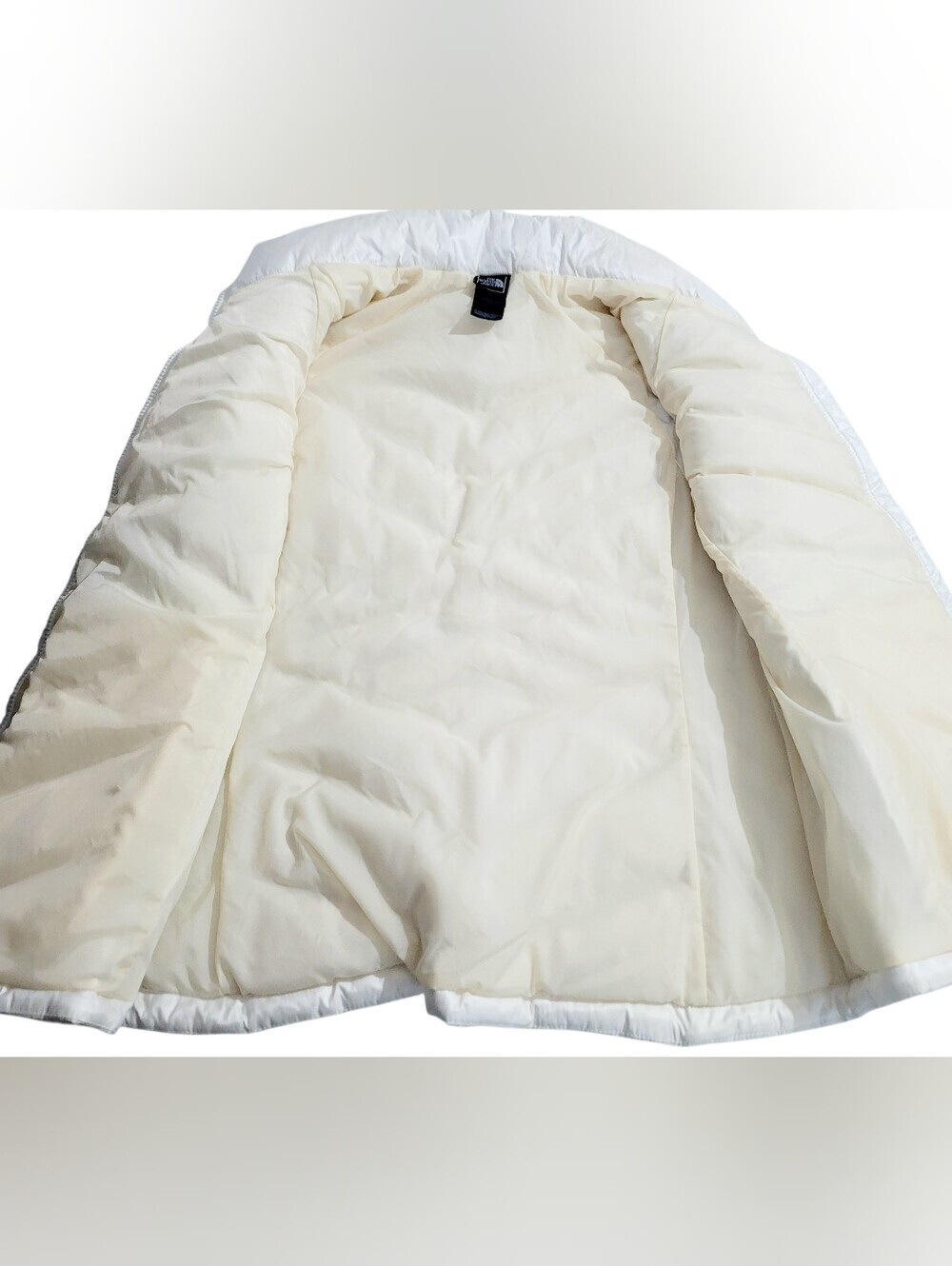 The North Face Women's Size XL White 550 Down Puffer Vest Goose Down Full Zip - Picture 4 of 13